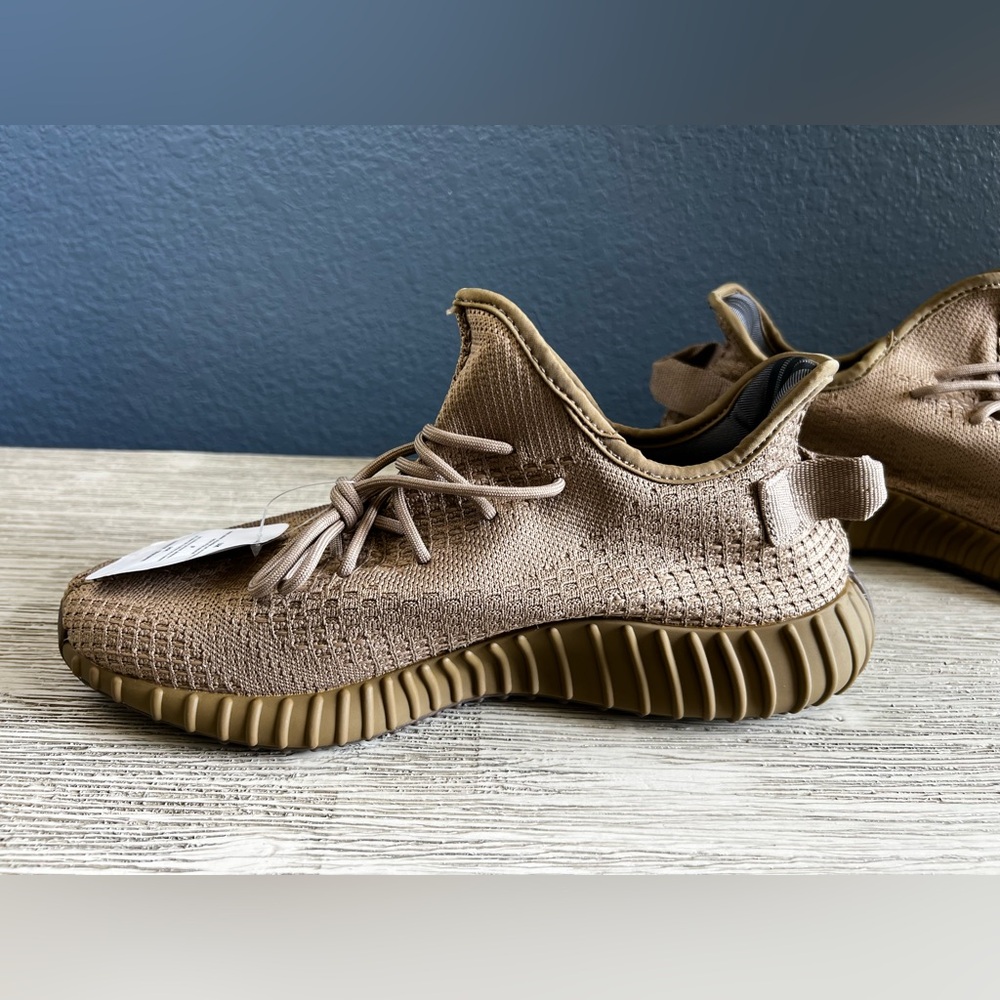 🆕 adidas Yeezy Boost 350 Men's Earth Sneakers - Picture 3 of 15
